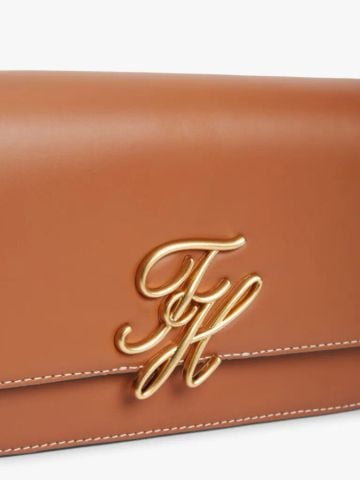 Tommy Hilfiger - Túi Đeo Chéo Nữ Leather Flap Logo Plaque Crossbody Bag