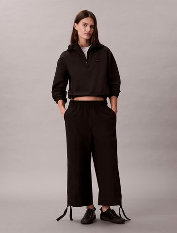 Calvin Klein - Quần Dài Thể Thao Nữ Cargo Capri