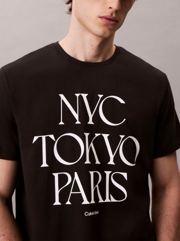 Calvin Klein - Áo thun thời trang nam Flagship Cities Graphic Relaxed T-Shirt