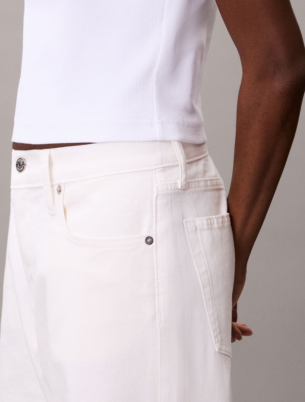 Calvin Klein - Áo thun thời trang nữ Cotton Stretch Rib Baby Tee