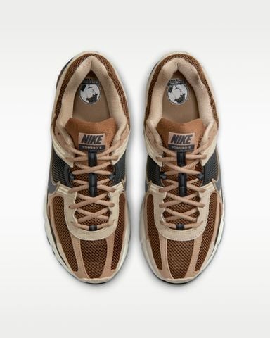 Nike - Giày Thời Trang Nam Zoom Vomero 5