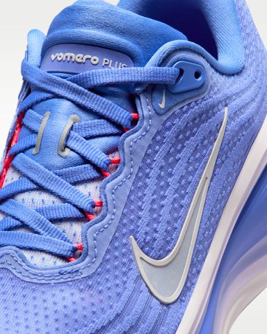 Nike - Giày Chạy Bộ Nữ Vomero Plus Road Running Shoes