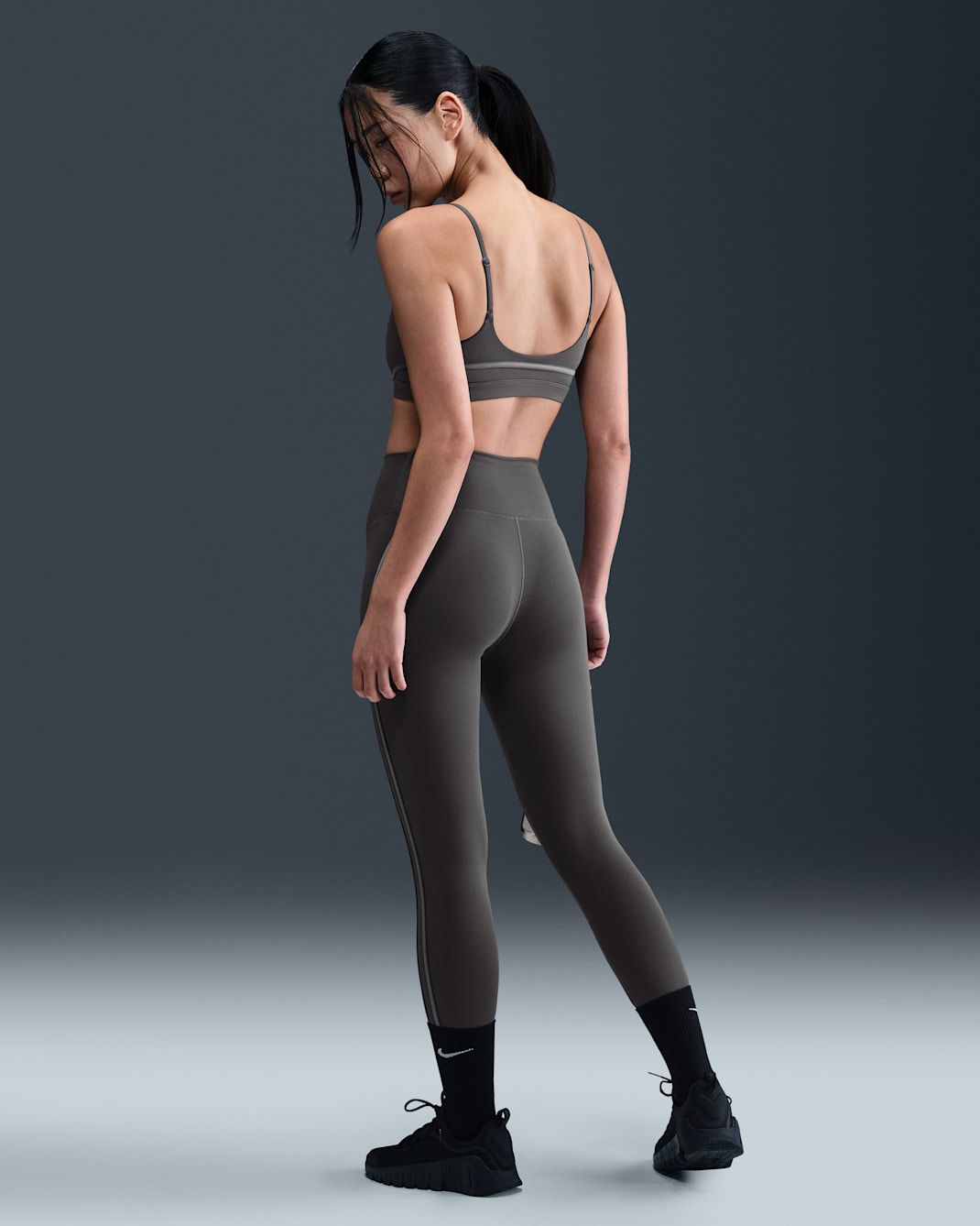 Nike - Áo ngực thể thao Nữ One Women's Light-Support Padded Sports Bra