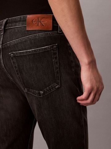 Calvin Klein - Quần Jean Dài Nam Slim Taper Black Mirage 37.5