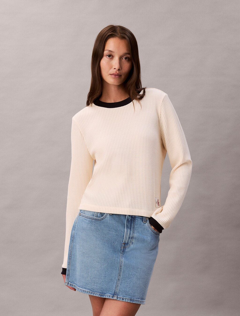 Calvin Klein - Áo len thời trang nữ Long Sleeve Waffle T-shirt