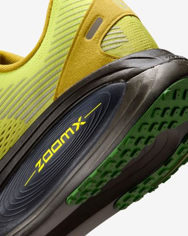 Nike - Giày Chạy Bộ Nam Vomero 18 SE Men's Road Running Shoes