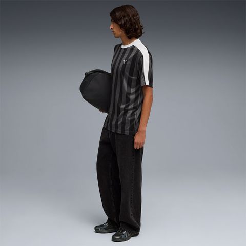 Puma - Áo Tay Ngắn Thể Thao Nam ESS T7 Relaxed Striped Football Jersey