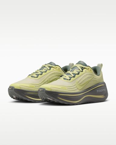 Nike - Giày Chạy Bộ Nữ Vomero Plus SE Women's Road Running Shoes