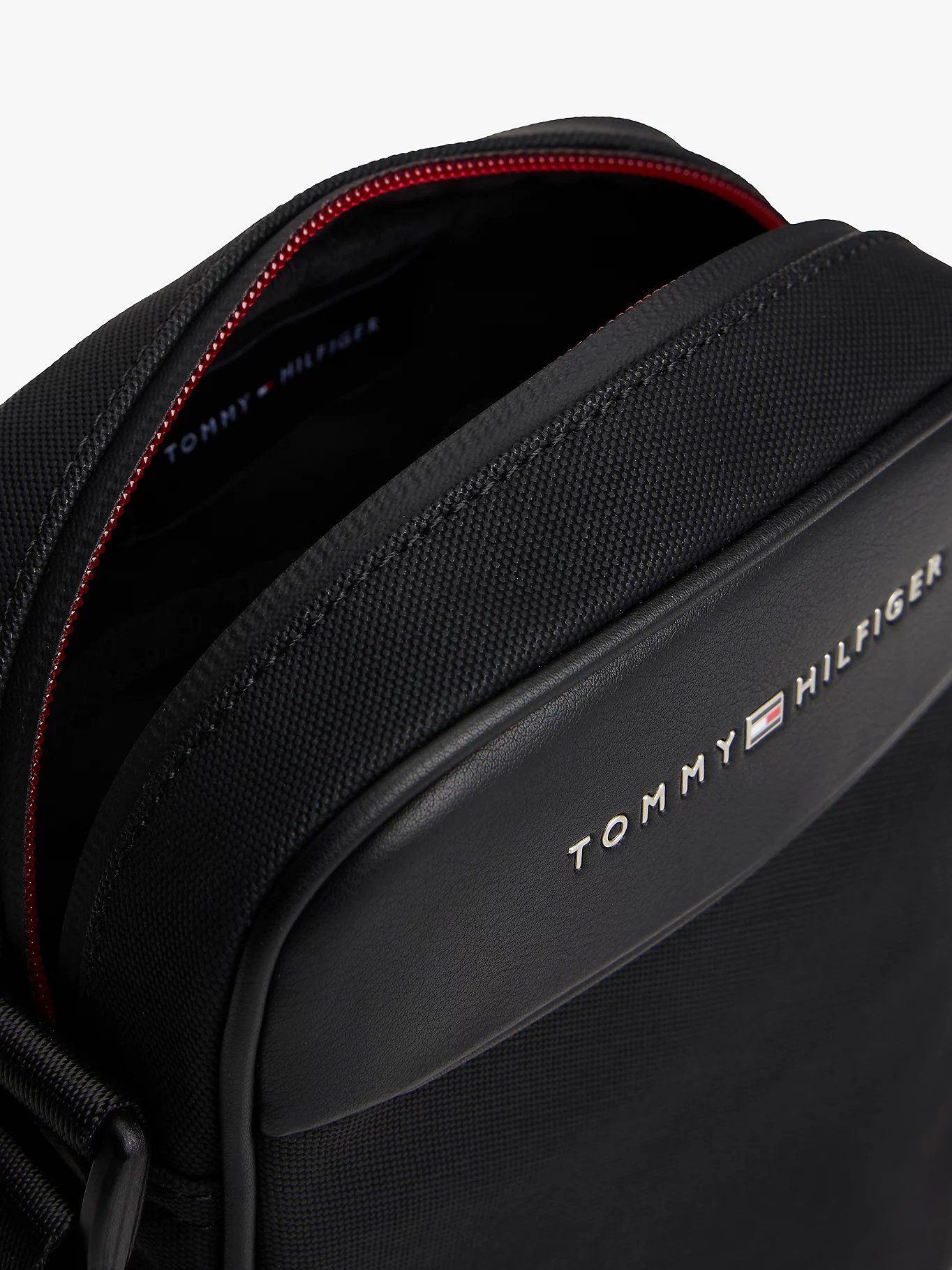 Tommy Hilfiger - Túi đeo chéo nam Textured Panel Crossbody Reporter Bag