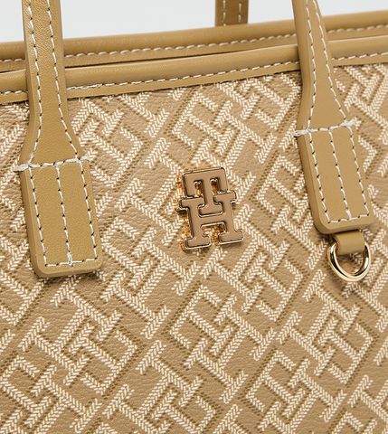 Tommy Hilfiger - Túi xách nữ Modern TH Monoplay Crossbody Tote Bag