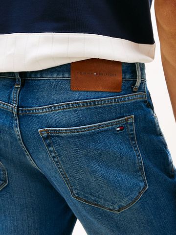 Tommy Hilfiger - Quần Jean Ngắn Nam Denton Slim Straight Faded Denim Shorts - 3
