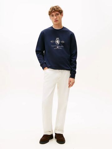 Tommy Hilfiger - Áo nỉ tay dài nam Varsity Crest Graphic Sweatshirt - 2