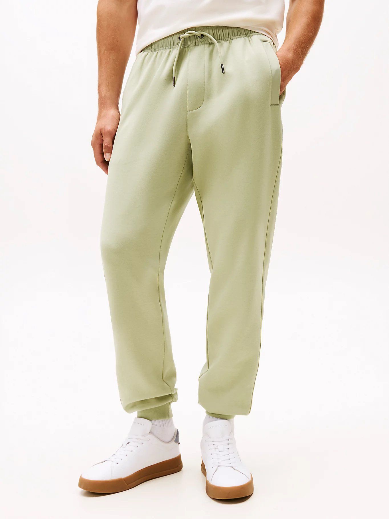 Tommy Hilfiger - Quần dài nam Contrast Pocket Cuffed Joggers