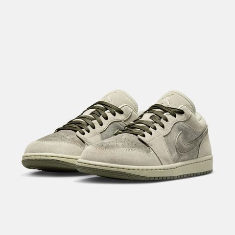 Nike - Giày Thời Trang Thể Thao Nữ Air Jordan 1 Low SE