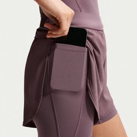 Nike - Quần Ngắn Thể Thao Nữ Nike Universa Women's 2-in-1 12.5cm (approx.) Shorts