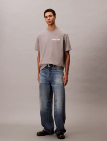 Calvin Klein - Áo phông thời trang nam Round Logo Graphic Classic T-Shirt - 3