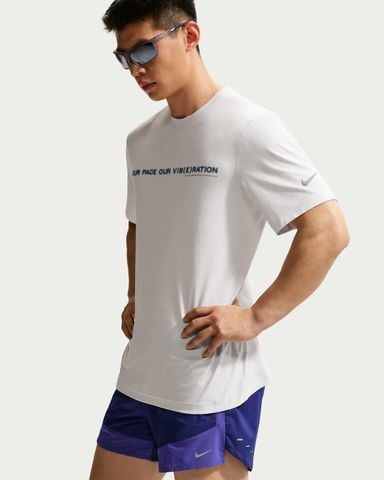 Nike - Áo Tay Ngắn Thể Thao Nam Hyverse Men's Dri-FIT UV-Protection Short-Sleeve Running Top