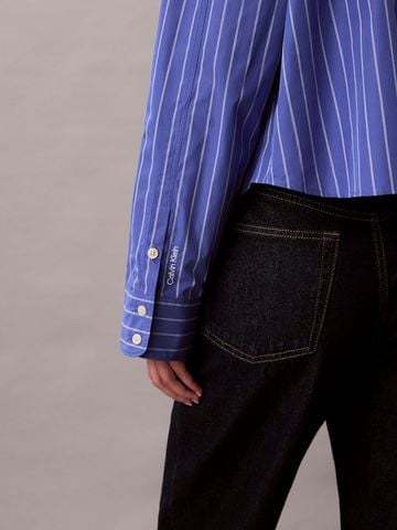 Calvin Klein - Áo sơ mi tay dài nữ Stripe Cropped Boxy Button-Down Shirt - 4