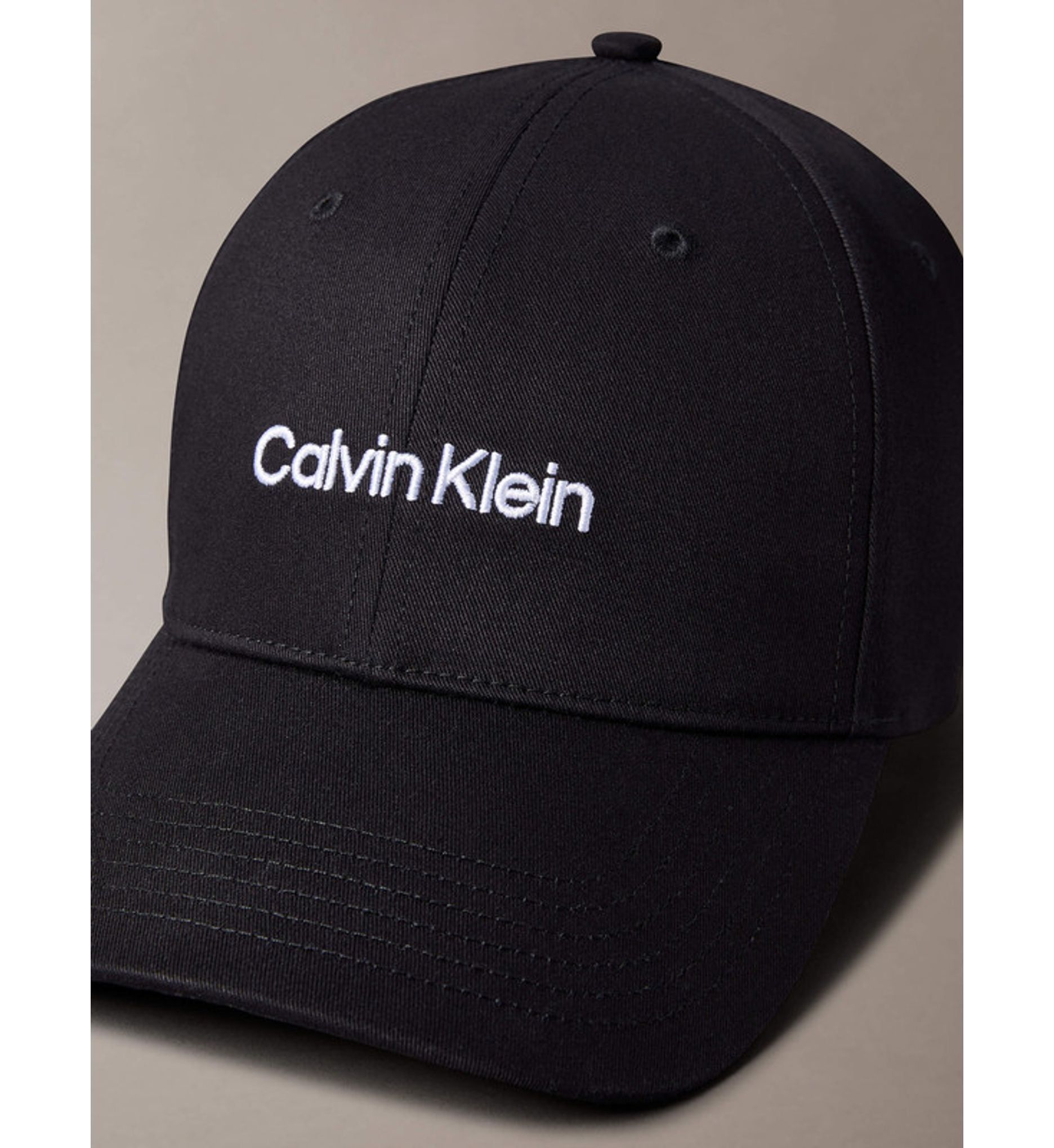 Calvin Klein - Nón nam Logo Embroidery Baseball Cap