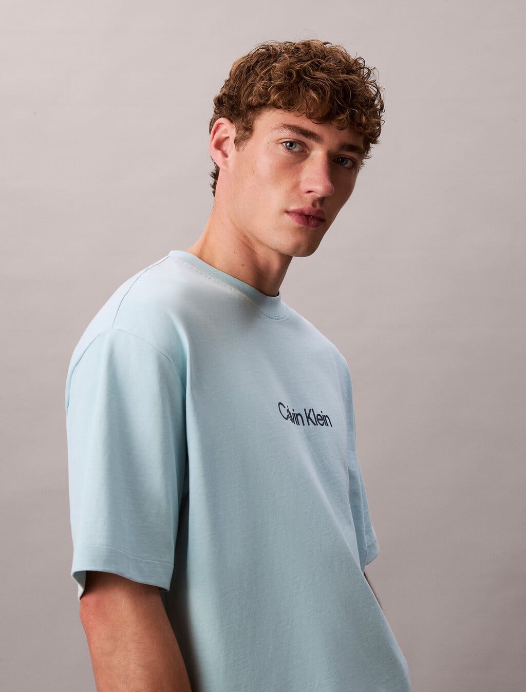 Calvin Klein - Áo phông thời trang nam CK Logo Crew Neck Tee