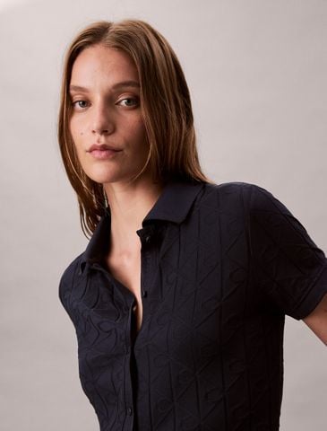 Calvin Klein - Áo polo nữ Allover Monogram Logo Jacquard Polo Top - 4