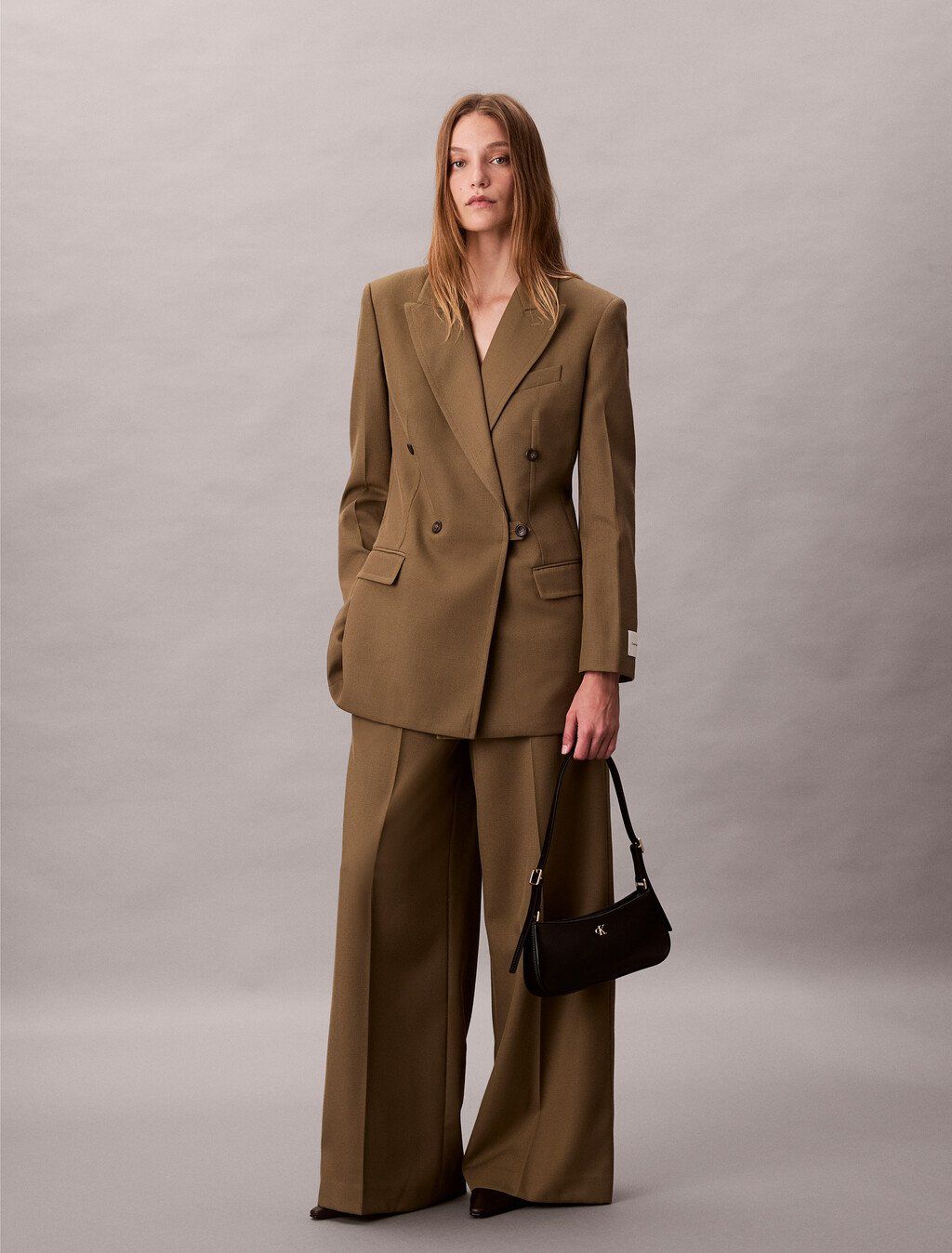 Calvin Klein - Túi nữ Ck Monogram Logo Hardware Shoulder Bag