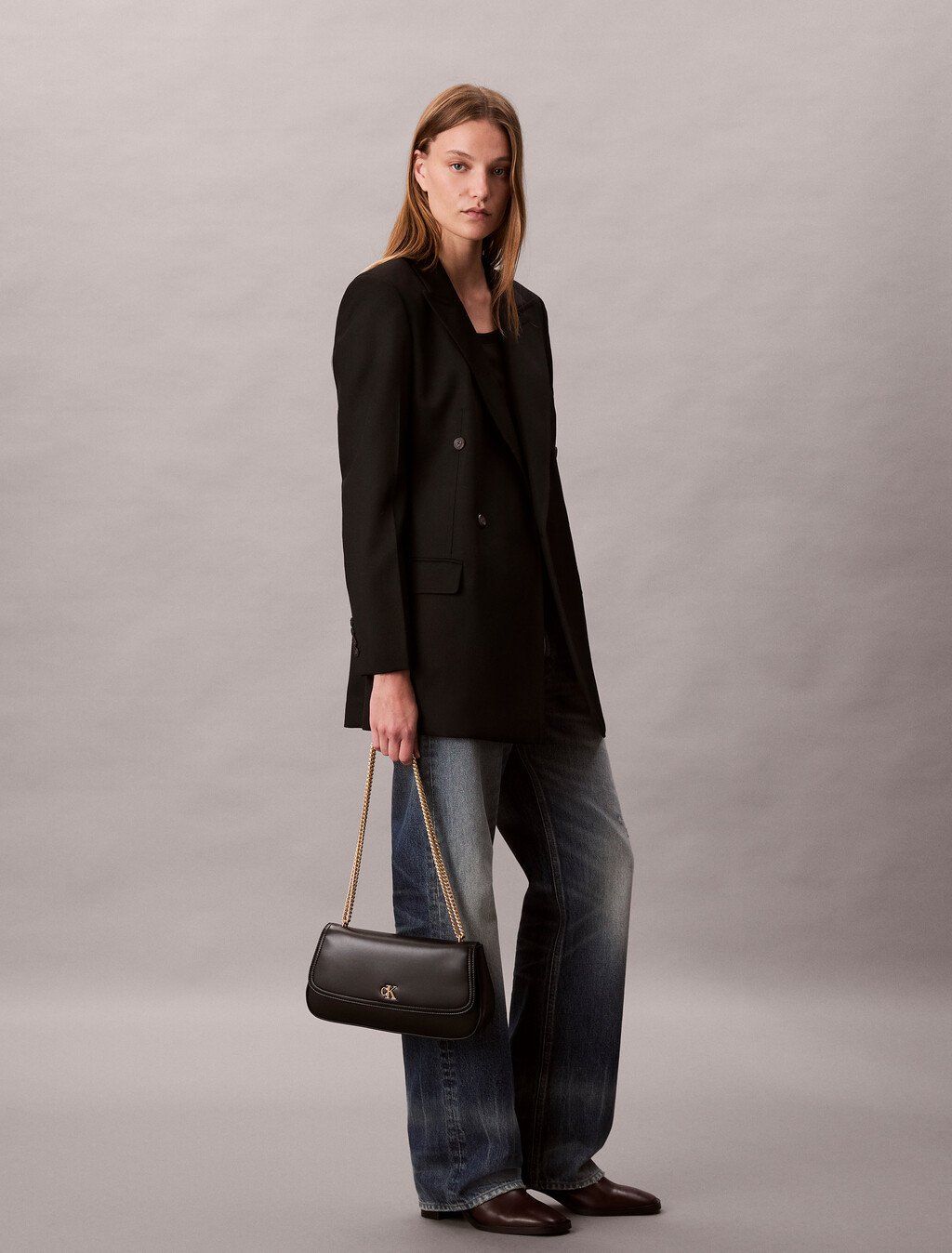 Calvin Klein - Túi nữ Ck Monogram Logo Hardware Chain Shoulder Bag