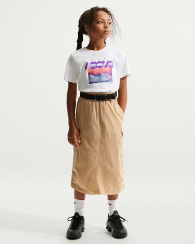 Nike - Áo Tay Ngắn Thể Thao Trẻ Em Sportswear Older Kids' T-Shirt