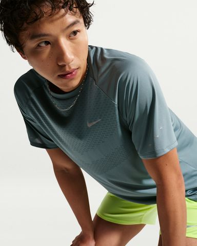 Nike - Áo Tay Ngắn Thể Thao Nam Stride Dri-FIT ADV Short-Sleeve Running Top