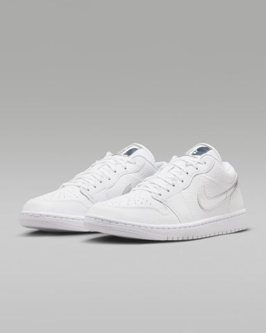 Nike - Giày Thời Trang Nữ Air Jordan 1 Low SE