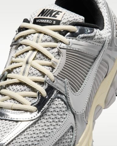 Nike - Giày Thời Trang Nam Nike Zoom Vomero 5 Men's Shoes