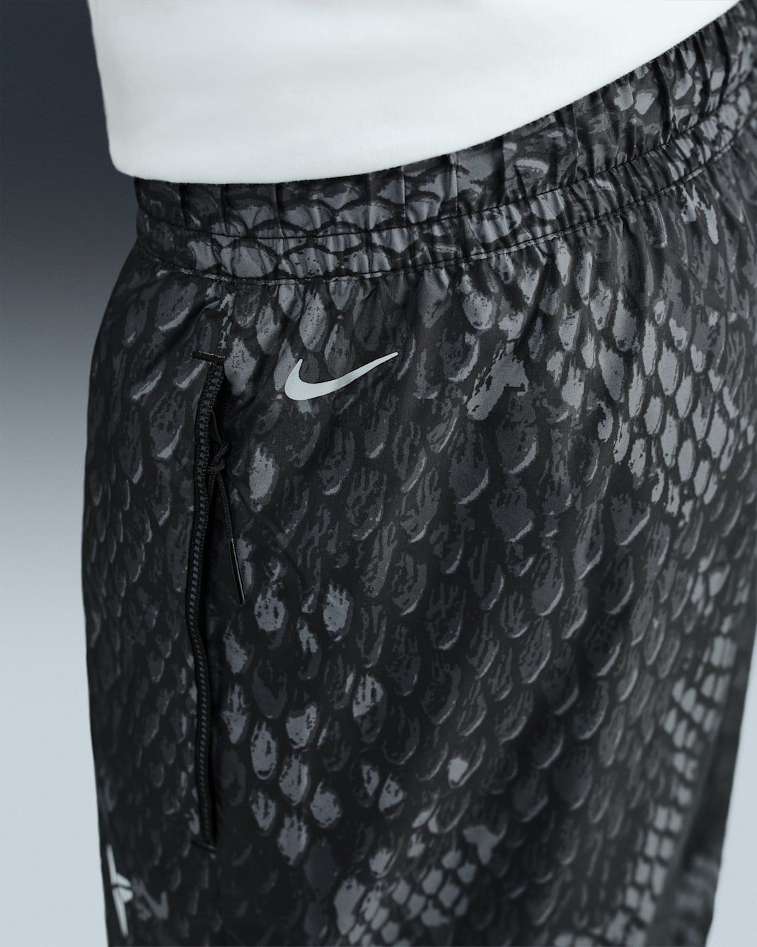 Nike - Quần dài thể thao Nam Kobe Men's Lightweight Woven Trousers