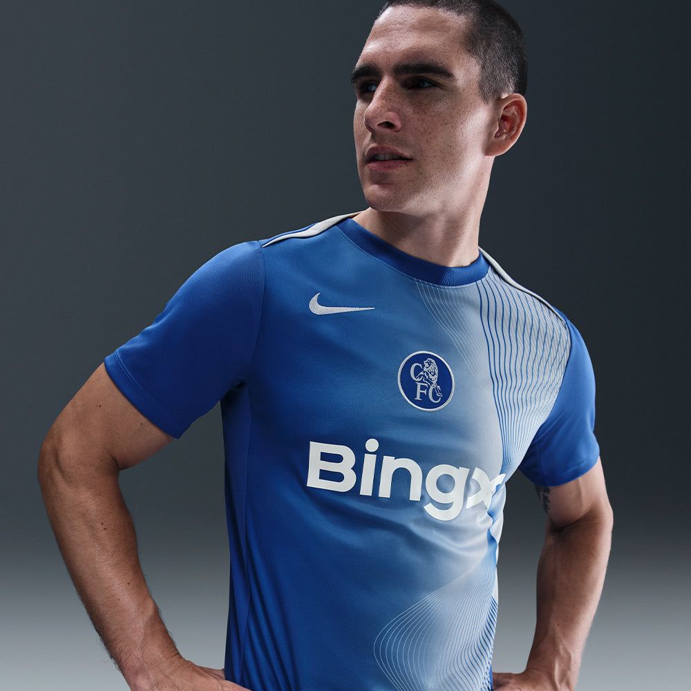 Nike - Áo đá banh Nam Men's Chelsea F.C. Academy Pro Dri-Fit Total 90 Pre-Match Football Jersey - Blue