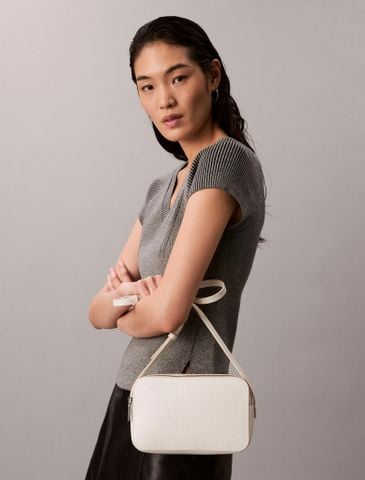 Calvin Klein - Túi xách nữ Allover Monogram Logo Camera Bag - 4