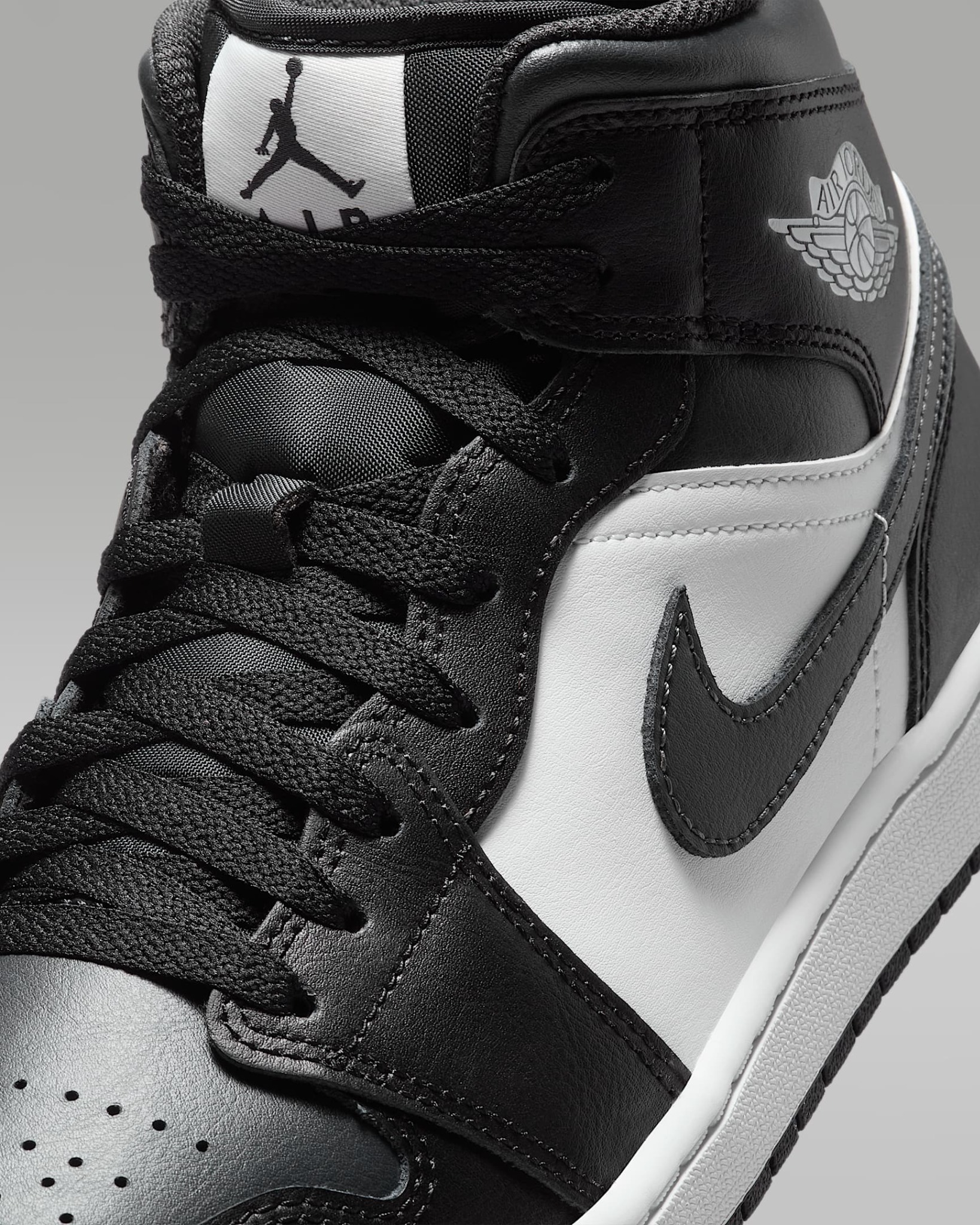 air jordan 1 mid nike