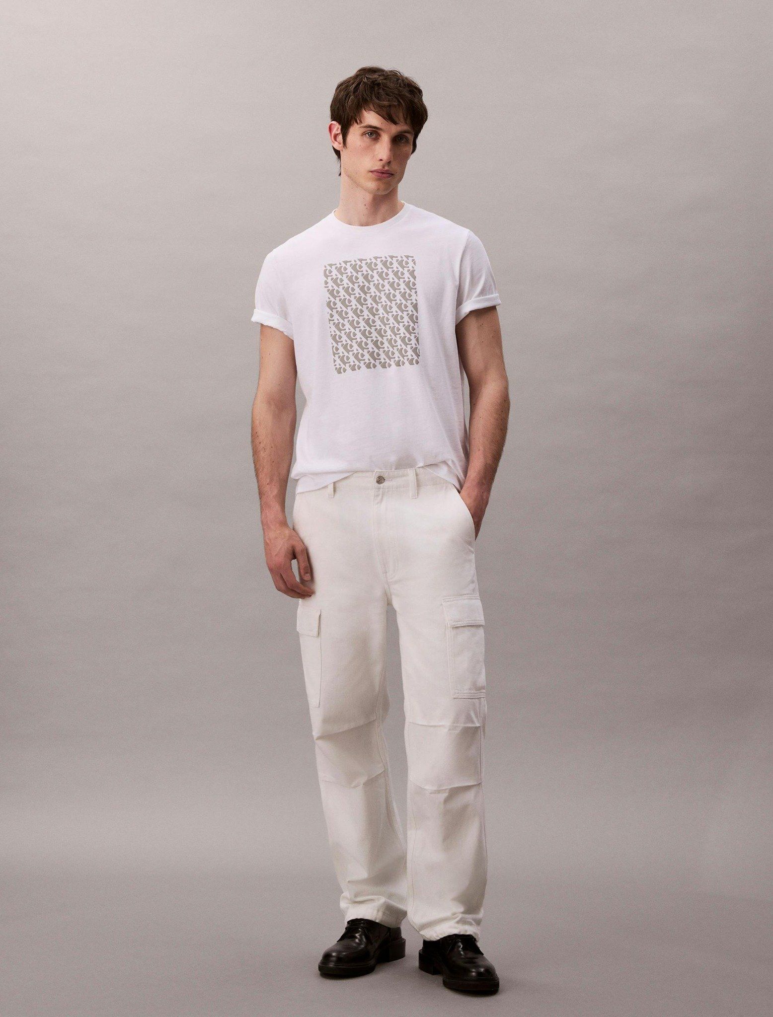 Calvin Klein - Áo phông thời trang nam Monogram Logo Easy Tee