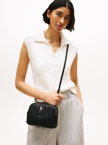 Tommy Hilfiger - Túi đeo chéo nữ TH Monogram Quilted Camera Bag