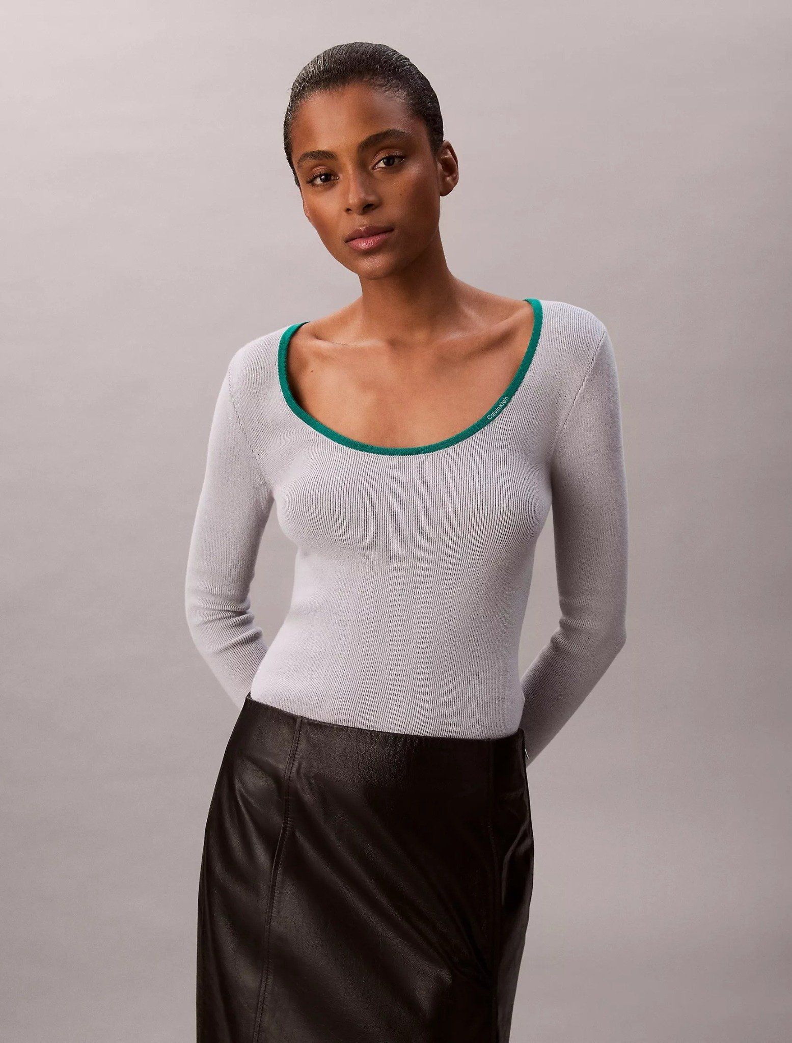 Calvin Klein - Áo len tay dài nữ Cotton Blend Classic Scoopneck Sweater