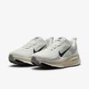 Nike - Giày chạy bộ thể thao Nữ Vomero 18 Women's Road Running Shoes