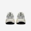 Nike - Giày chạy bộ thể thao Nữ Vomero 18 Women's Road Running Shoes