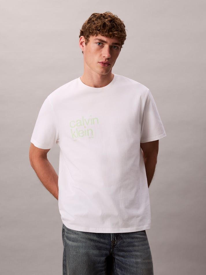 Calvin Klein - Áo thun thời trang nam Circle Graphic Relaxed T-Shirt