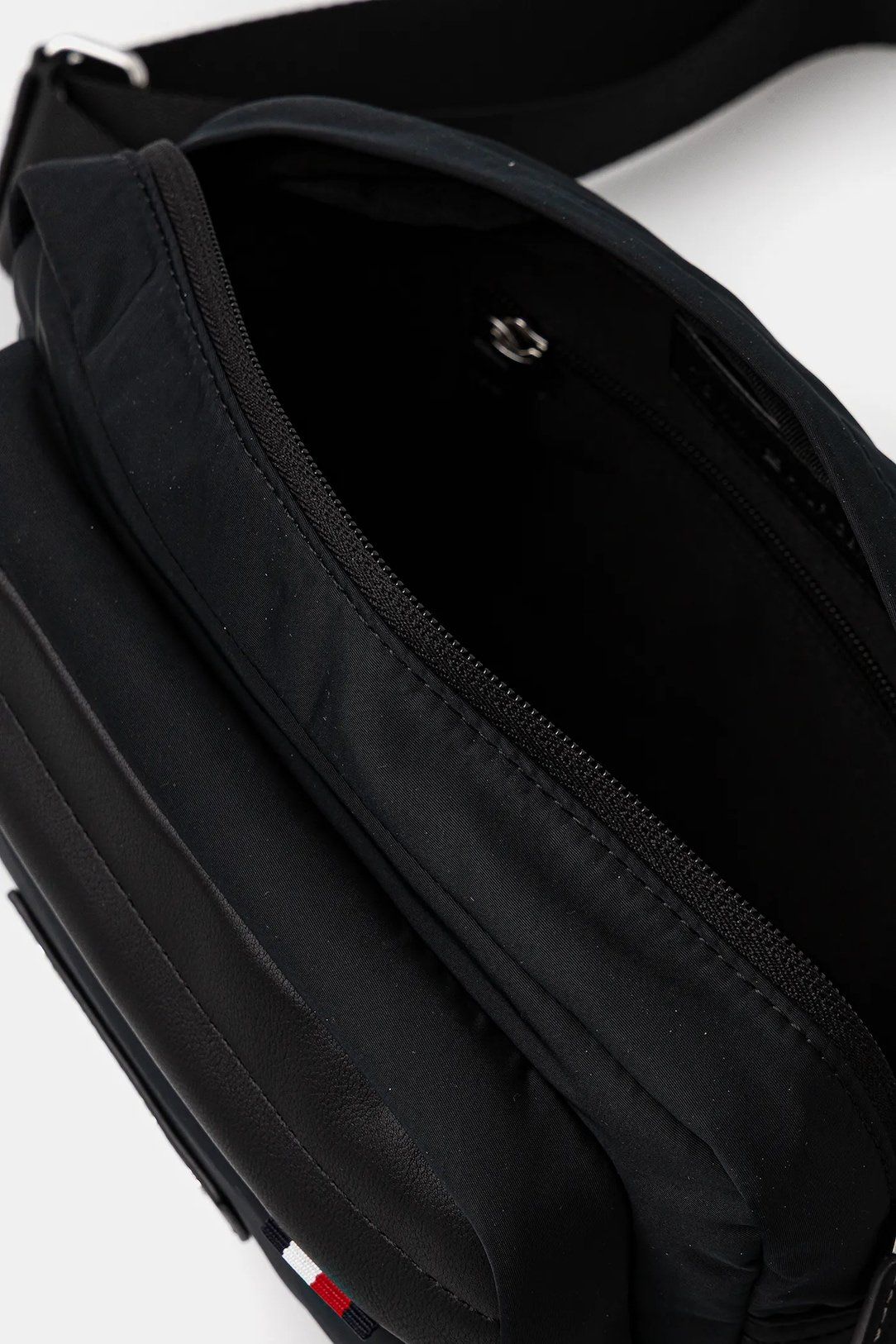 Tommy Hilfiger - Túi đeo chéo nam TH Nylon Reporter Bag