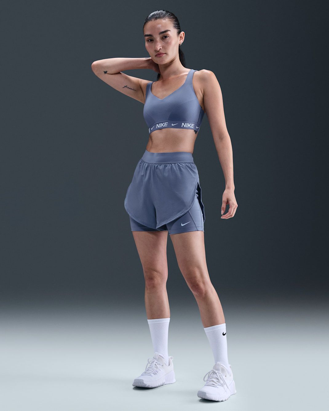 Nike - Quần ngắn thể thao Nữ Universa Women's 2-in-1 12.5cm Shorts