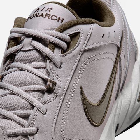 Nike - Giày Tập Luyện Nam Air Monarch IV
