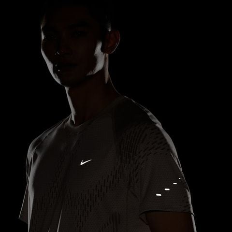 Nike - Áo Tay Ngắn Thể Thao Nam Stride Dri-Fit Adv Short-Sleeve Running Top