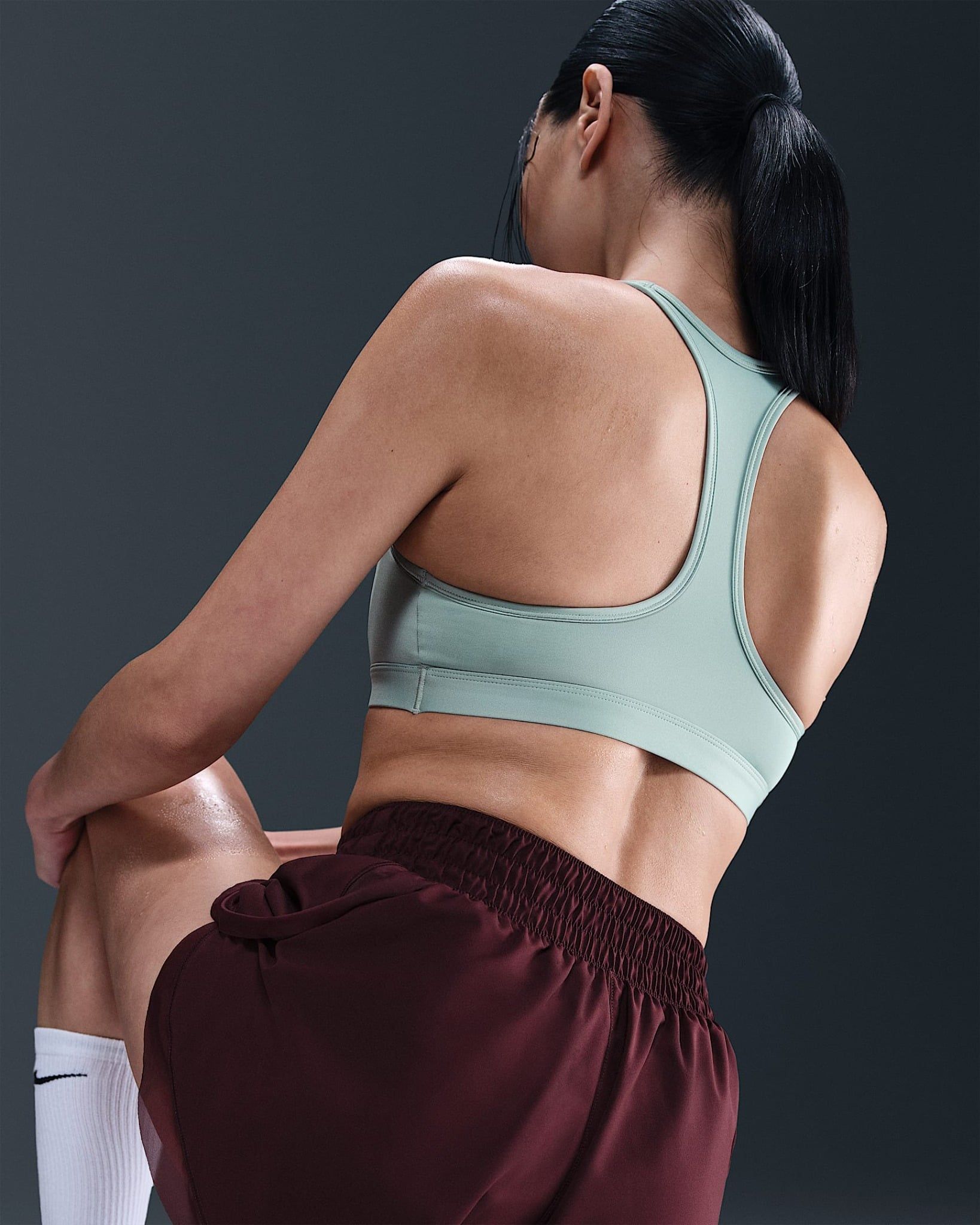 Nike - Áo ngực thể thao Nữ Swoosh Medium-Support Women's Padded Sports Bra