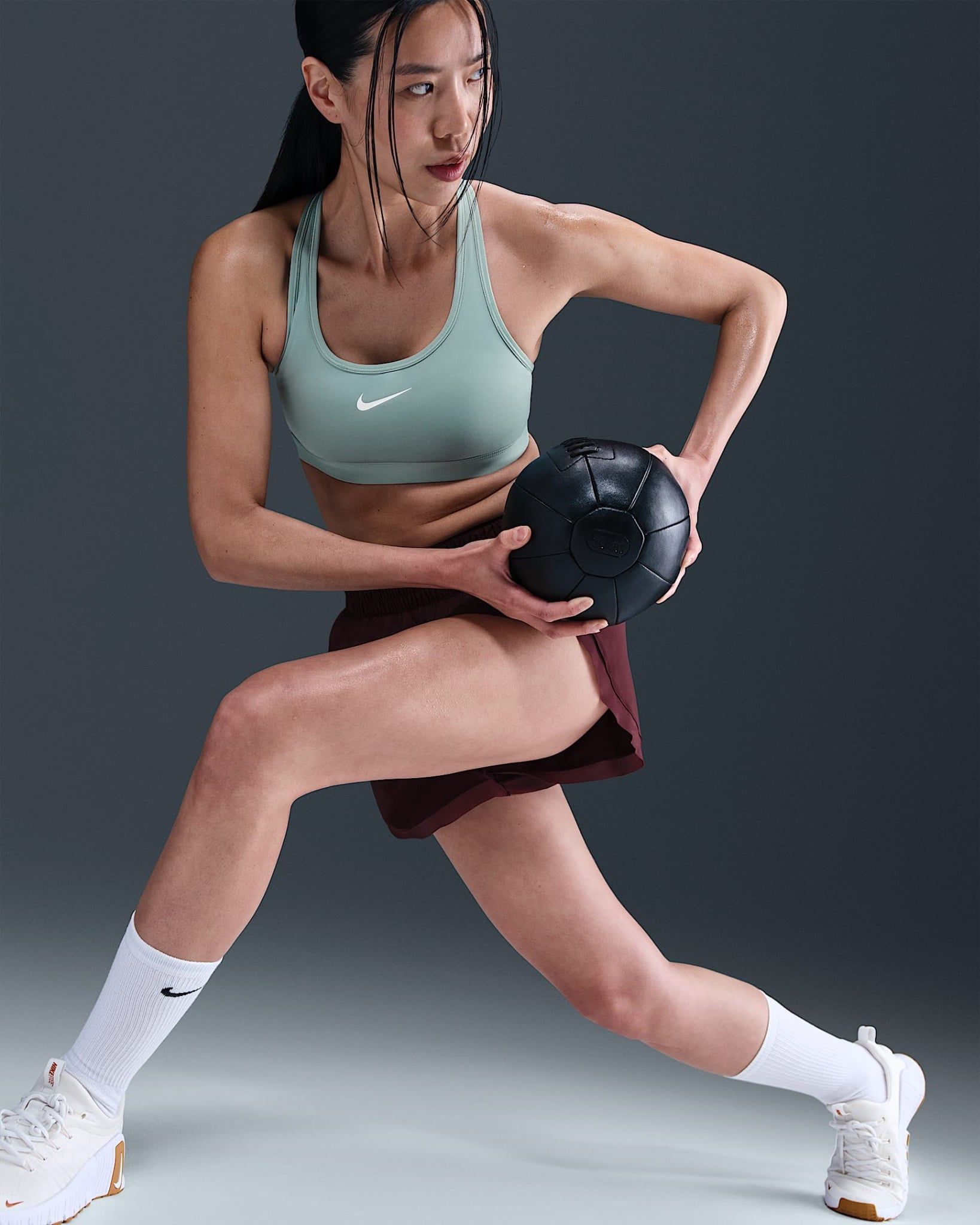 Nike - Áo ngực thể thao Nữ Swoosh Medium-Support Women's Padded Sports Bra