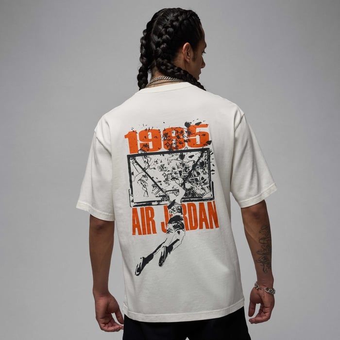 Nike - Áo phông tay ngắn thể thao Nam Jordan Brooklyn Men's Oversized Graphic T-shirt