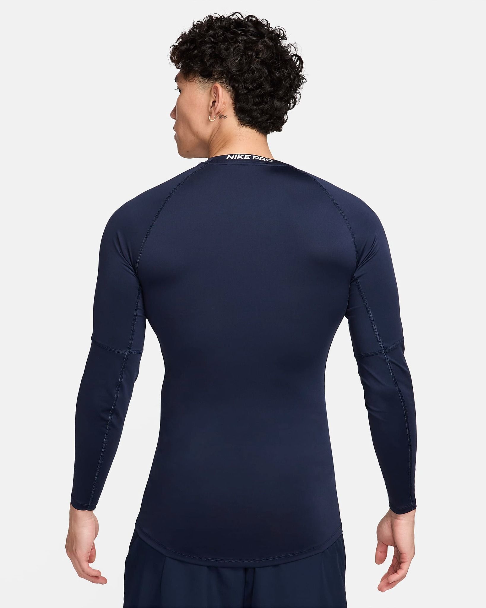 Nike - Áo tay dài thể thao Nam Pro Men's Dri-FIT Tight Long-Sleeve Fitness Top