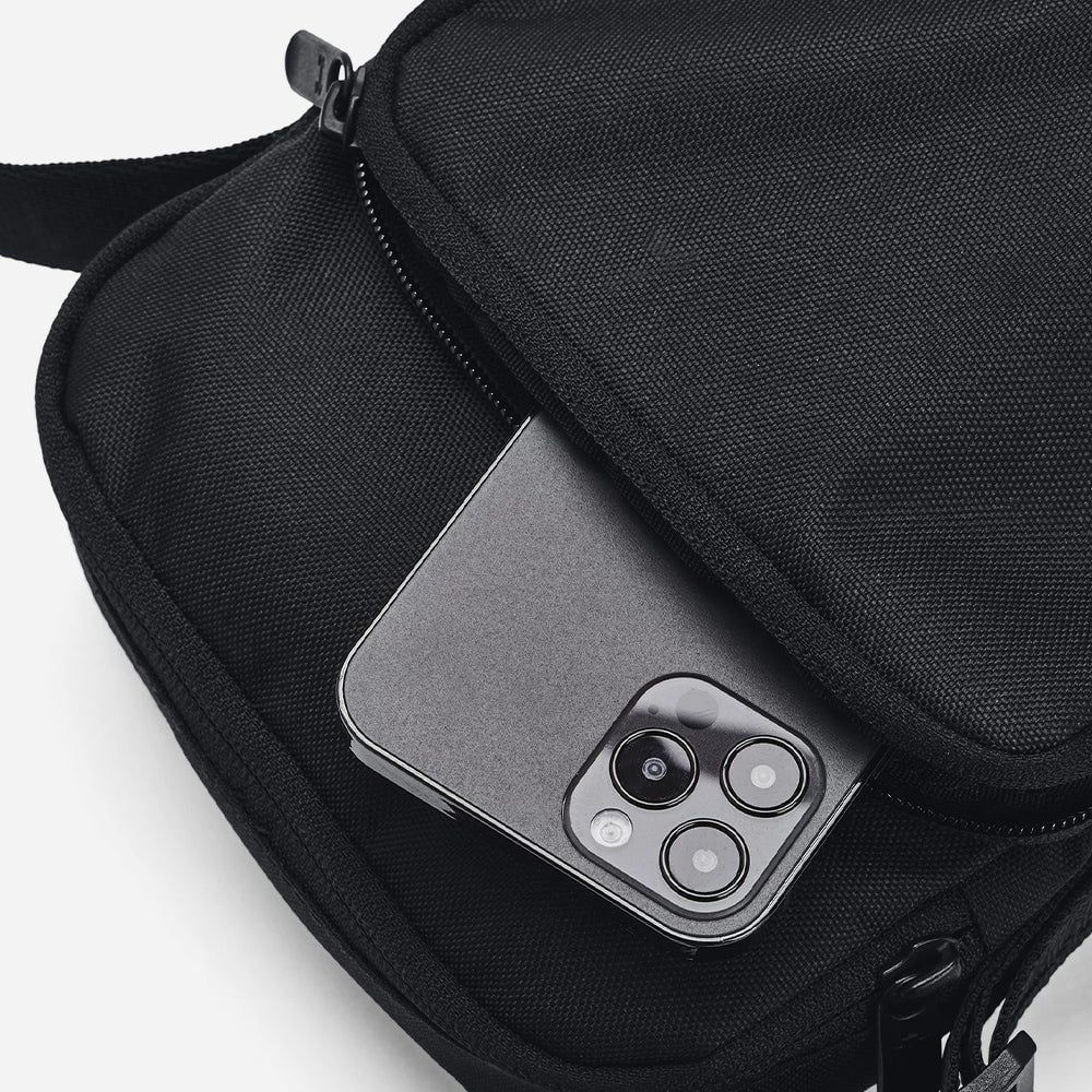 Under Armour - Túi Đeo Chéo Nữ Loudon Lite Crossbody